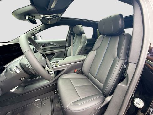 New 2025 Cadillac Lyriq Sport image 21