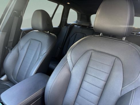 Used 2023 BMW X3 sDrive30i w/ Premium Package image 19