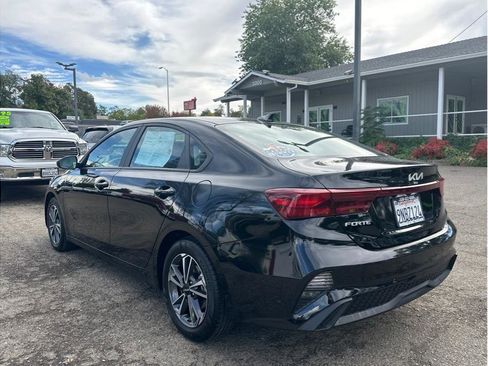 Used 2024 Kia Forte LXS image 5