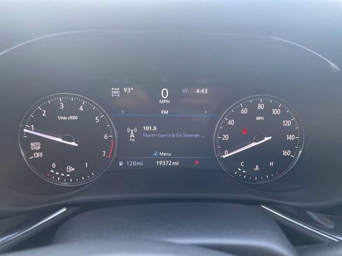 Used 2023 Buick Envision Essence w/ Sport Touring Package AWD/4WD image 12