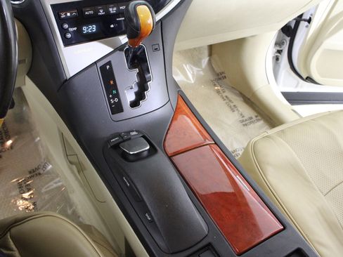 Used 2010 Lexus RX 350 AWD w/ Premium Pkg image 27