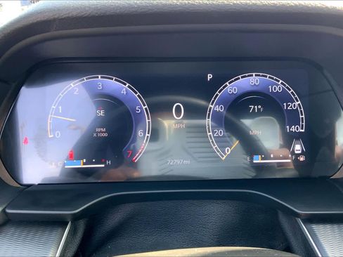 Used 2023 Jeep Grand Cherokee L Laredo image 26