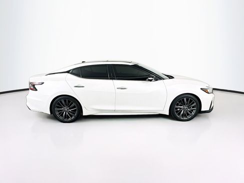 Used 2020 Nissan Maxima Platinum w/ Reserve Package FWD image 10