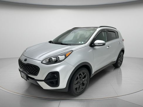 Used 2021 Kia Sportage S AWD/4WD image 3