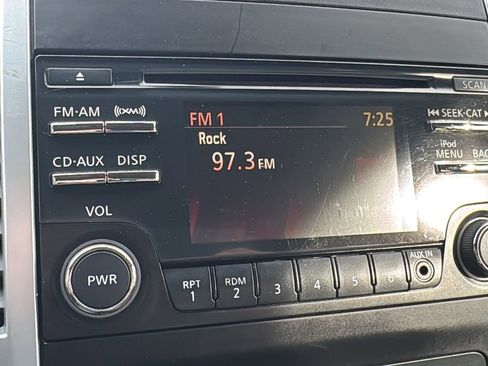 Used 2013 Nissan Xterra S image 24