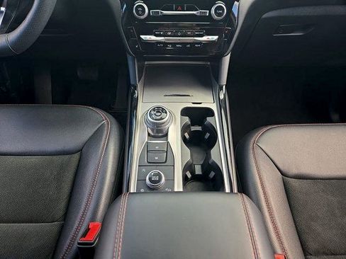 Certified 2023 Ford Explorer ST-Line w/ Class IV Trailer Tow Package AWD/4WD image 21