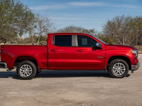 Used 2024 Chevrolet Silverado 1500 LT image 8