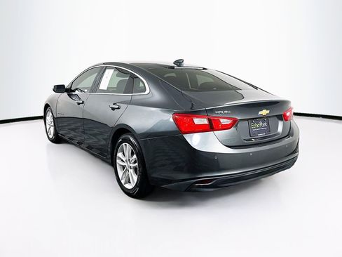 Used 2017 Chevrolet Malibu LT w/ Driver Confidence Package image 5