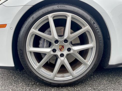 Used 2024 Porsche Panamera 4 AWD/4WD image 9
