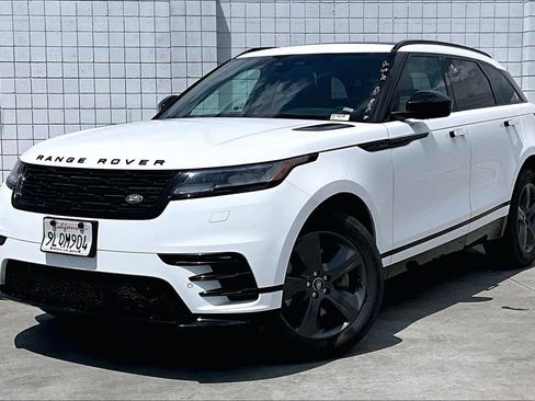 Used 2025 Land Rover Range Rover Velar Dynamic SE AWD/4WD image 2