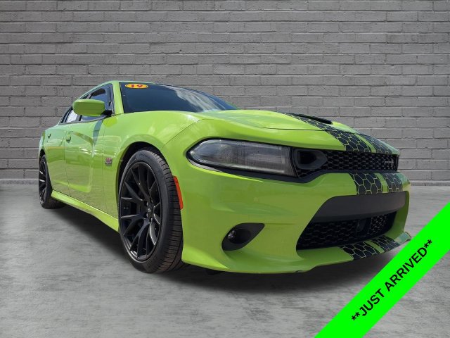 Used 2019 Dodge Charger Scat Pack w/ Dynamics Package RWD image 1