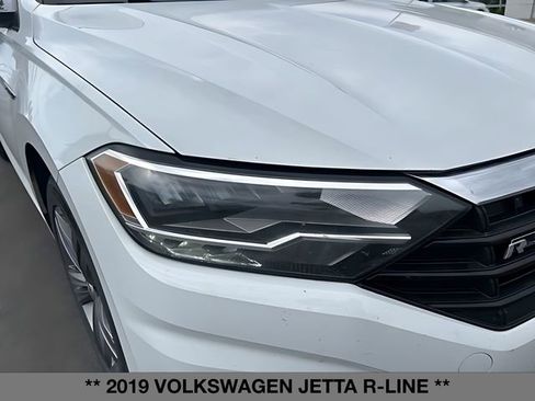 Used 2019 Volkswagen Jetta R-Line FWD image 9