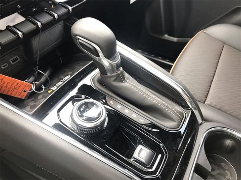 New 2025 GMC Canyon AT4 w/ Nightfall Edition image 20