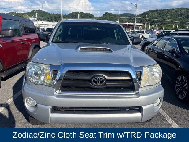 Used 2008 Toyota Tacoma PreRunner w/ TRD Off-Road Pkg #1 RWD image 2