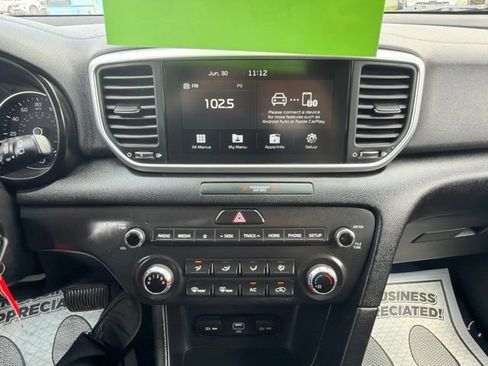 Used 2021 Kia Sportage LX AWD/4WD image 30
