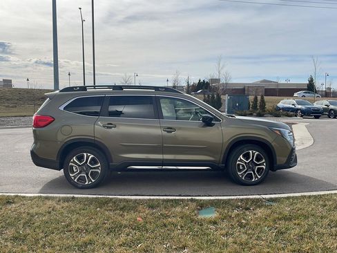New 2026 Subaru Ascent Limited image 8