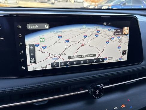 Certified 2023 Nissan Ariya AWD image 31