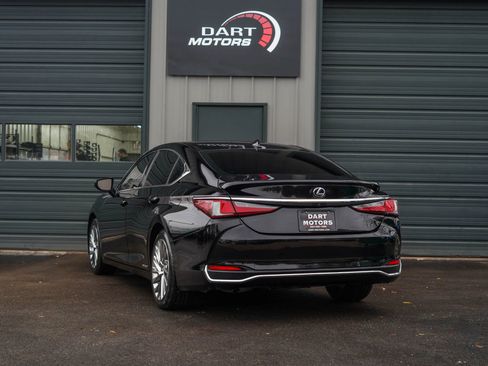 Used 2020 Lexus ES 300h Ultra Luxury image 5