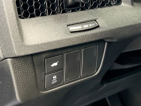 Used 2025 Honda CR-V Sport-L image 15