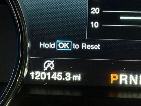 Used 2018 Ford F150 Lariat AWD/4WD image 11