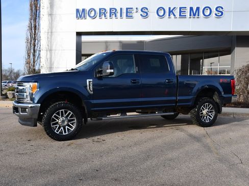 Used 2017 Ford F350 Lariat image 2