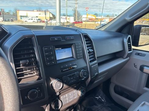 Used 2018 Ford F150 XLT image 19