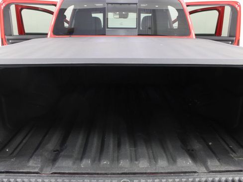 Used 2024 Nissan Titan PRO-4X w/ Pro-4x Convenience Package AWD/4WD image 24