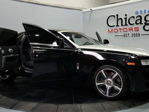 Used 2014 Rolls-Royce Ghost image 9