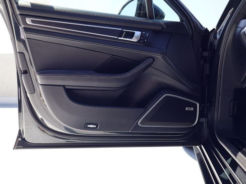 Certified 2019 Porsche Panamera GTS AWD/4WD image 14