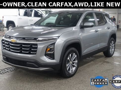 Used 2025 Chevrolet Equinox LT image 3