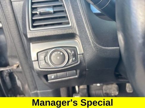 Used 2019 Ford Explorer XLT w/ Equipment Group 202A image 19