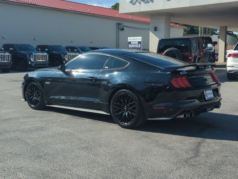 Used 2018 Ford Mustang GT w/ GT Performance Package RWD image 4