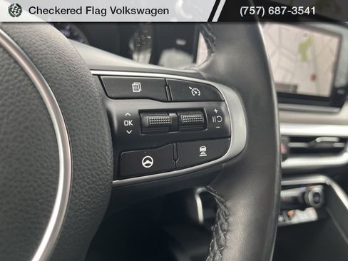Used 2024 Kia K5 EX w/ EX Premium Package image 36