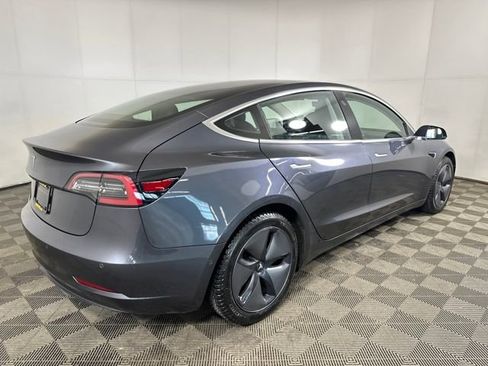 Used 2018 Tesla Model 3 Long Range image 3
