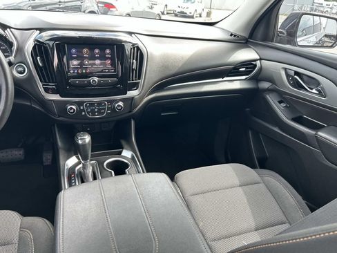 Used 2020 Chevrolet Traverse LS FWD image 20
