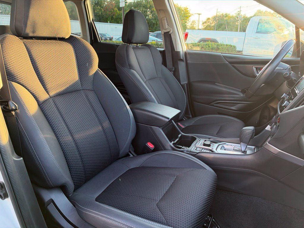 Used 2021 Subaru Forester Premium AWD/4WD image 12