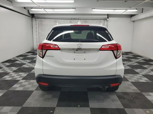 Certified 2021 Honda HR-V EX-L image 5