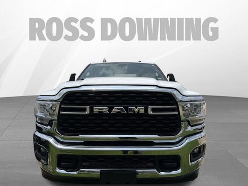 Used 2024 RAM 2500 Big Horn AWD/4WD image 2