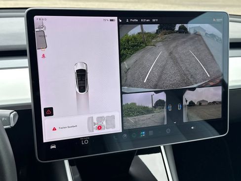 Used 2021 Tesla Model Y Long Range AWD/4WD image 23