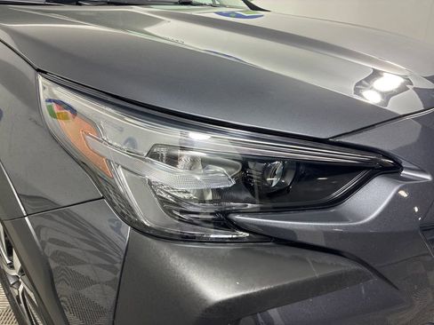 Used 2025 Subaru Outback Premium w/ Popular Package #1A image 4