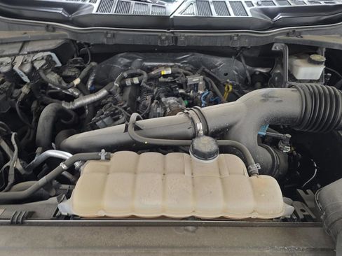 Used 2022 Ford F150 Lariat w/ Equipment Group 502A High image 21