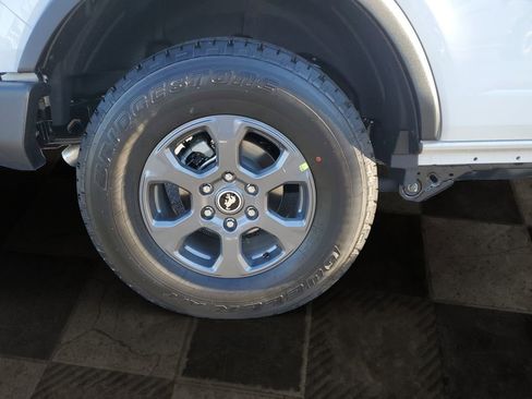 New 2025 Ford Bronco Big Bend image 5