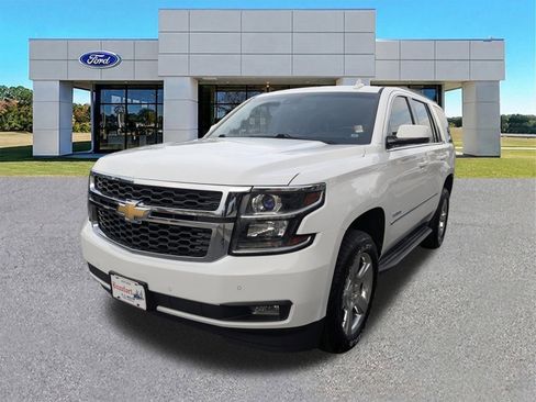 Used 2016 Chevrolet Tahoe LT image 8