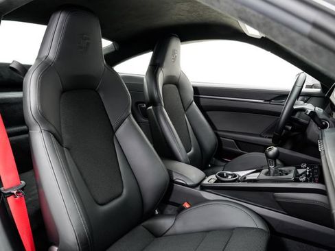 Certified 2024 Porsche 911 GT3 RWD image 28