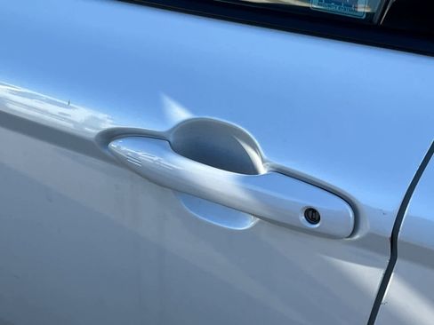 Used 2022 Toyota Camry XSE FWD image 7