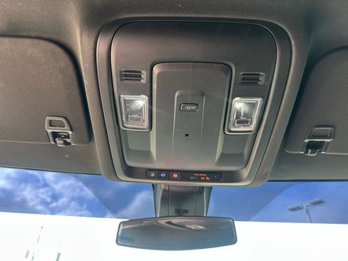 Used 2021 Chevrolet Tahoe LS image 15