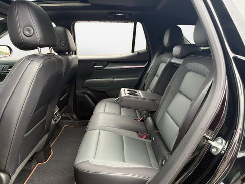 Used 2026 GMC Terrain AT4 w/ Convenience Package III AWD/4WD image 13