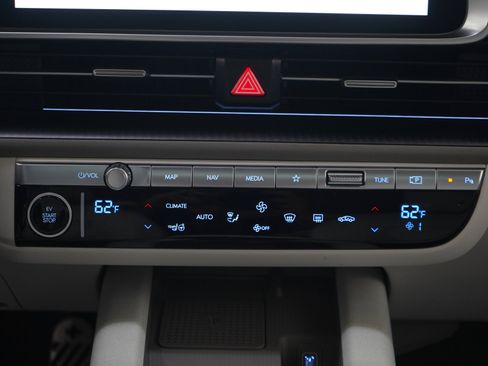 Certified 2023 Hyundai Ioniq 6 Limited AWD/4WD image 17