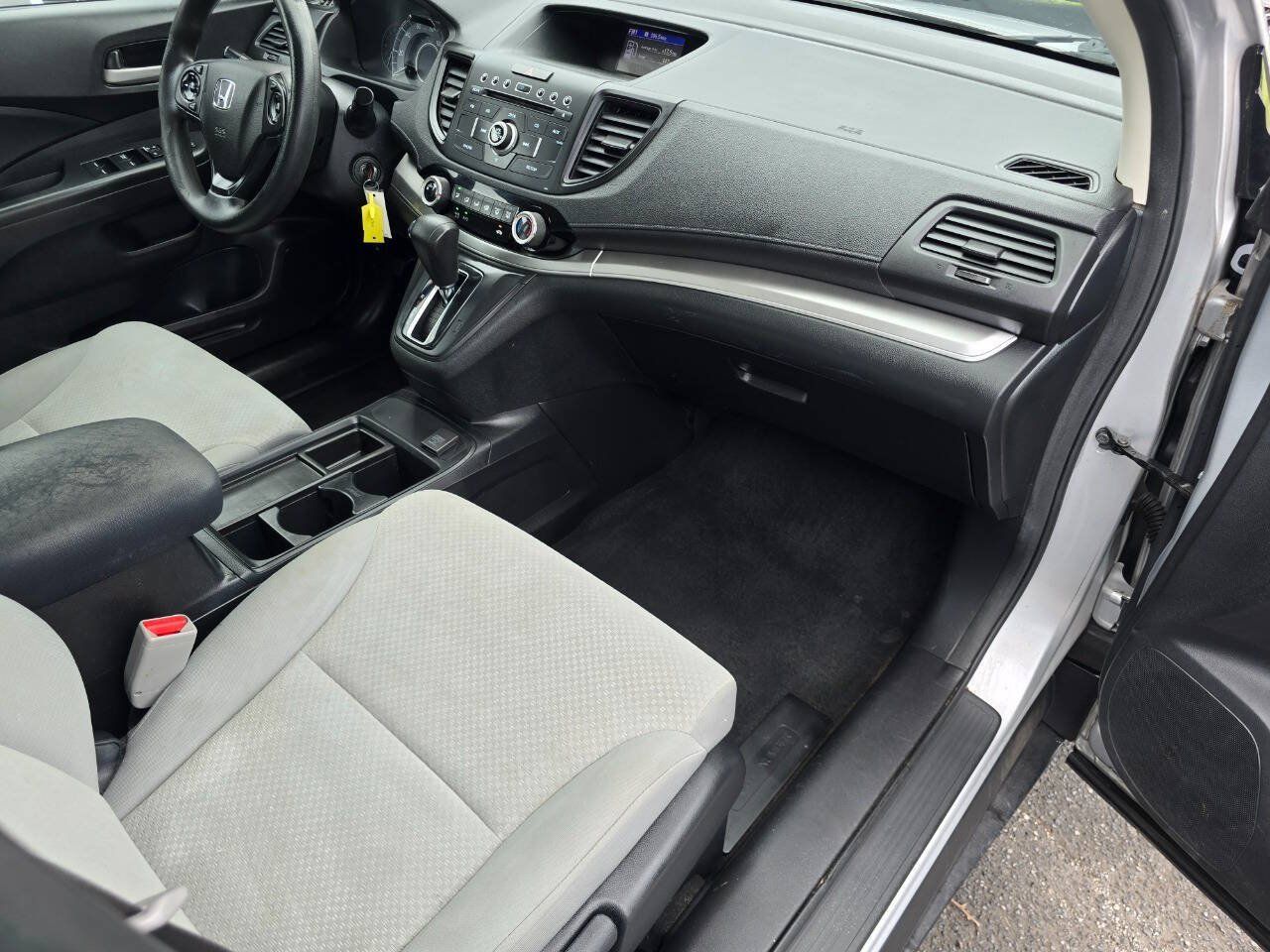 Used 2016 Honda CR-V LX image 29