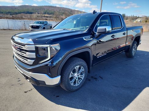 New 2026 GMC Sierra 1500 SLE w/ X31 Off-Road Package image 4